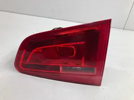 Volkswagen Sharan Tailgate rear/tail lights 7N0945094J