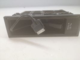 Volkswagen PASSAT CC Head unit multimedia control 5N0035341C