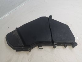 Volkswagen Touareg II Coperchio scatola dei fusibili 7L0937576B