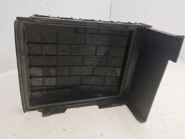 Volkswagen Tiguan Coperchio scatola dei fusibili 1K0937132G