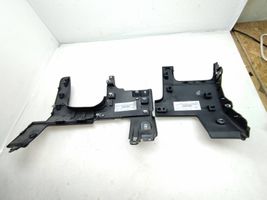 Volkswagen Touareg II Panelės apdailos skydas (apatinis) 7P1858365