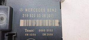 Mercedes-Benz CLS C219 Sterownik / Moduł drzwi 2198200326