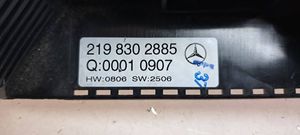 Mercedes-Benz CLS C219 Ilmastoinnin ohjainlaite 2198302885