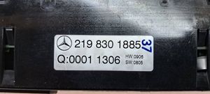 Mercedes-Benz CLS C219 Centralina del climatizzatore 2198301885