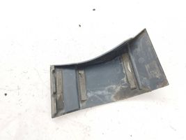 Volkswagen Touareg II Listwa / Nakładka na błotnik przedni 7P6854732B