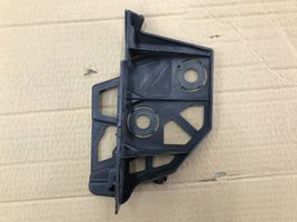 Peugeot 5008 Soporte del parachoques delantero 9684022380