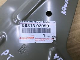 Toyota Verso Rivestimento di protezione sottoporta del bagagliaio/baule 58313-02050