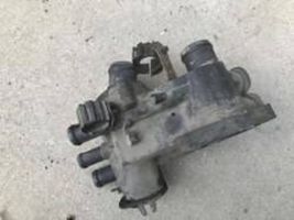 Volkswagen Lupo Tuyau de liquide de refroidissement moteur 032121111