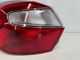 Hyundai i10 Aizmugurējais lukturis virsbūvē 92401-K7000