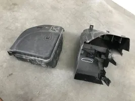 Citroen C4 I Dangtelis saugiklių dėžės 9653310880