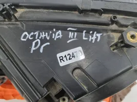 Skoda Octavia Mk3 (5E) Lampa przednia 5e1941016c