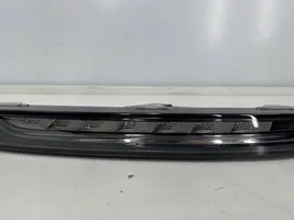 Porsche Macan Faro diurno con luce led 95b941181a