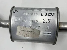 Mitsubishi L200 Silencieux central, pot d’échappement mb890533