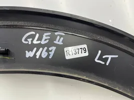 Mercedes-Benz GLE W167 Listwa błotnika tylnego a1678850300