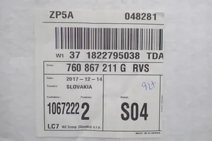 Volkswagen Touareg III Apmušimas galinių durų (obšifke) 760839113