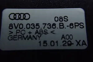 Audi RS3 USB-pistokeliitin 8V0035736B