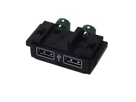 Volkswagen T-Roc Connettore plug in USB 2GA863324B