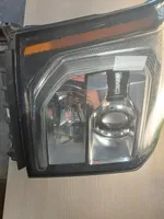 GMC Yukon Lampa przednia 1300528