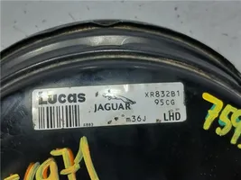 Jaguar S-Type Servo-frein R832B195CG