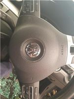 Volkswagen PASSAT B6 Steering wheel airbag cover 3C8880201T