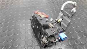 Volkswagen Touareg I Moteur de centralisation serrure de porte arrière 7L0839015