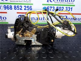 Mercedes-Benz S W220 Moteur de centralisation serrure de porte arrière 2207300335