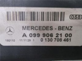 Mercedes-Benz E W213 Jäähdyttimen jäähdytinpuhallin A0999062100