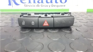 Mazda 6 Autres commutateurs / boutons / leviers 13324594