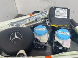 Mercedes-Benz CLA C117 X117 W117 Oro pagalvių komplektas su panele 