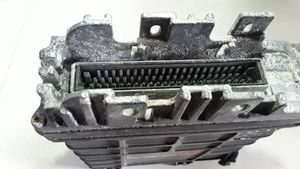 Volkswagen PASSAT B4 Calculateur moteur ECU 0281001172173