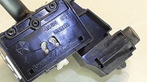 Chrysler Voyager Wiper control stalk 4685267