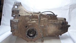 Audi A6 S6 C4 4A Mechaninė 5 pavarų dėžė 012301103J