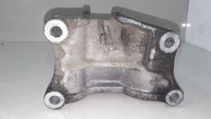 Nissan Almera Tino Supporto della scatola del cambio YM2