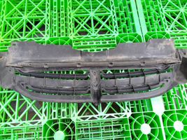 Chrysler Voyager Maskownica / Grill / Atrapa górna chłodnicy 04576955