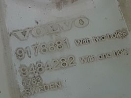 Volvo S60 Réservoir de liquide lave-glace 9484282