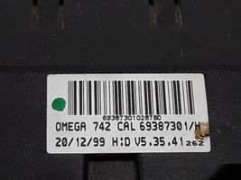 Opel Omega B2 Panel klimatyzacji 69387301H