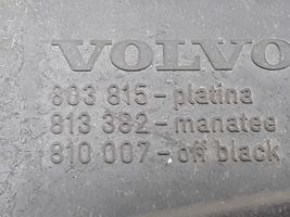 Volvo S40, V40 Tavarahyllyn kansi 813381