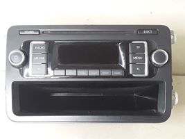 Volkswagen Golf VI Unità principale autoradio/CD/DVD/GPS 7E0035156B