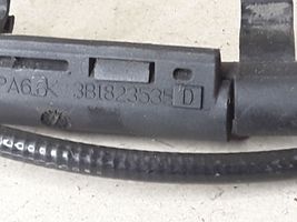 Volkswagen PASSAT B5.5 Cable de apertura del capó/tapa del motor 3B1823531D