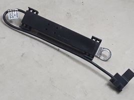 Volvo V50 Antenos stiprintuvas 13002200