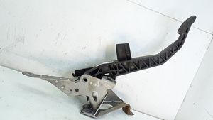 Ford Focus Clutch pedal 4M517B633AN