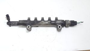 Subaru Impreza III Listwa wtryskowa 