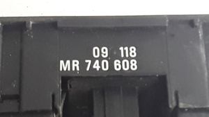 Mitsubishi Carisma Schalter Versteller Außenspiegel MR740608