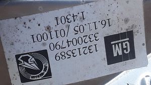 Opel Astra H Protection de seuil de coffre 13213589