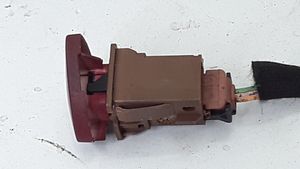 Citroen C8 Hazard light switch 1488924077