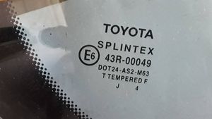 Toyota Carina T190 Luna del parabrisas trasero E643R00049