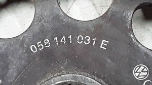 Volkswagen PASSAT B5 Sankabos diskas 058141031E