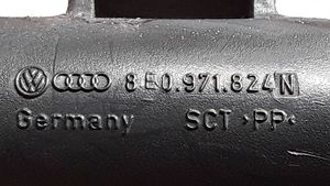 Volkswagen PASSAT B5.5 Câble de batterie positif 8E0971824N