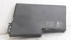 Volvo V50 Fuse box cover 30728013