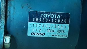 Toyota Corolla E120 E130 Ohjaustehostimen sähköpumppu 8096012020